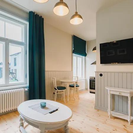 Fannyhof Aparthotel 4*