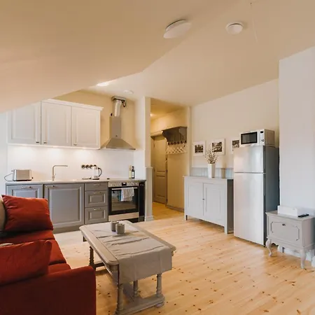 Fannyhof Aparthotel 4*