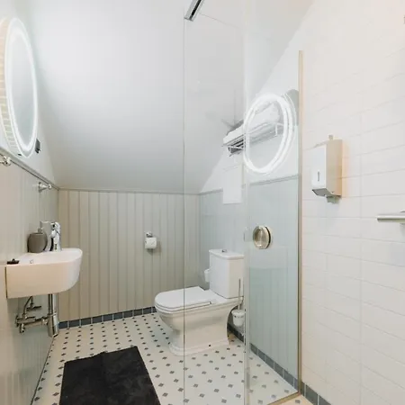 Fannyhof Aparthotel 4*